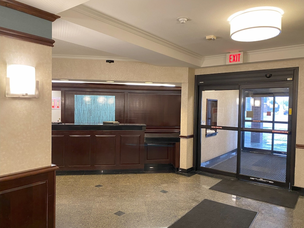 Hotel Indigo Detroit North Troy by IHG - photo 71