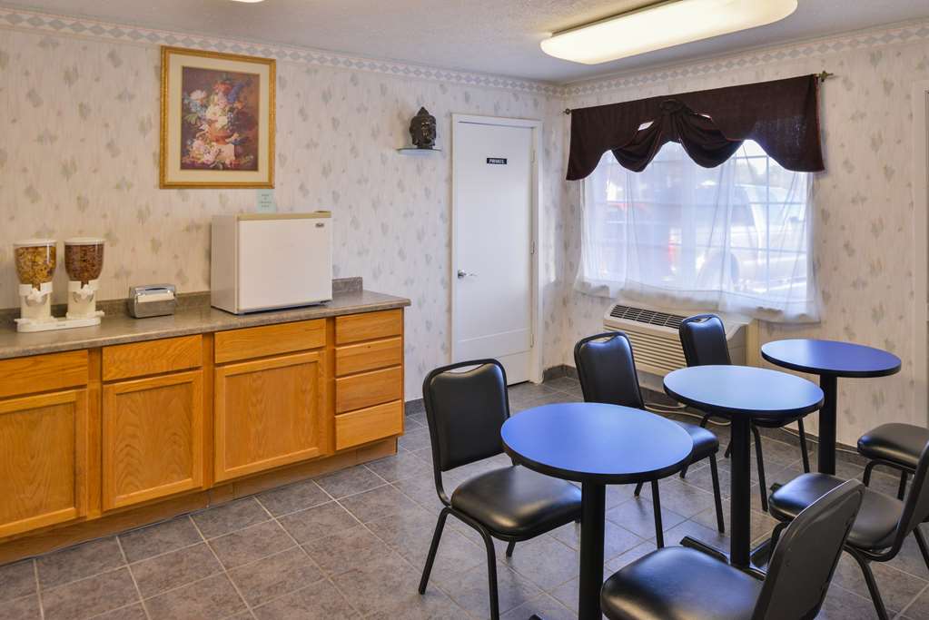 Americas Best Value Inn Decatur IN - photo 26