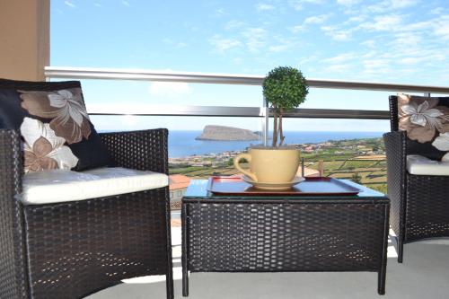 Cantinho da Bela Vista — hotel near Lajes Airport