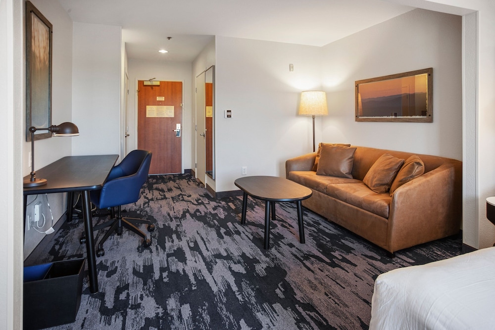 Fairfield Inn & Suites Rancho Cordova - photo 16