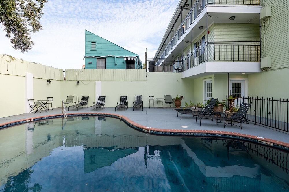 French Quarter Suites Hotel - photo 50