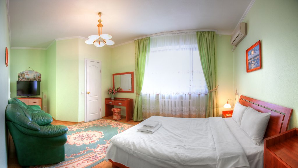 Anglia in Boryspil', Ukraine