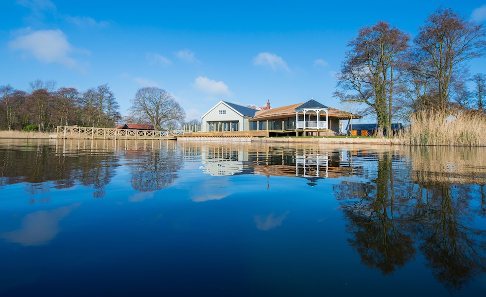 The Boathouse — 4-Star Luxury Hotel in Great Yarmouth, United Kingdom