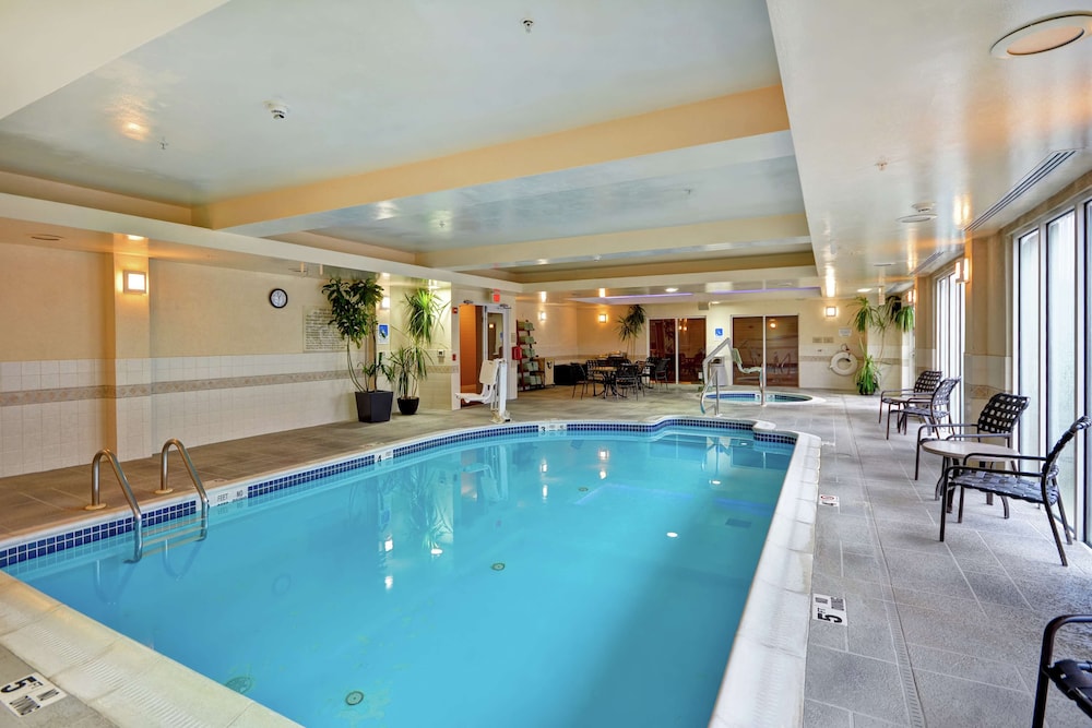 Hilton Garden Inn Ridgefield Park - photo 12