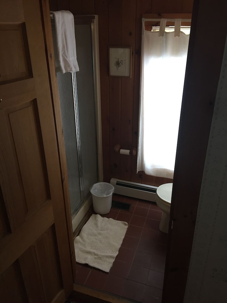 Black Lantern Inn - photo 15