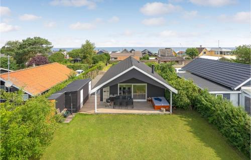 Cozy Home In Otterup With Kitchen — 5-Star Luxury Hotel in Otterup, Denmark