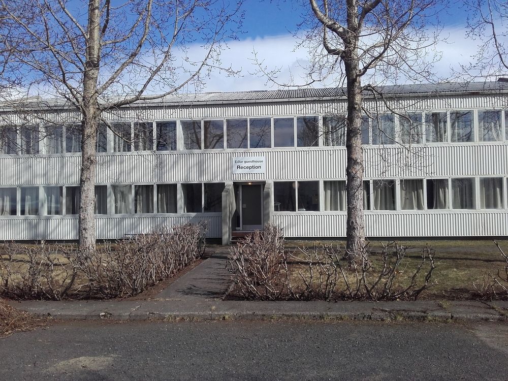 Eiðar Guesthouse