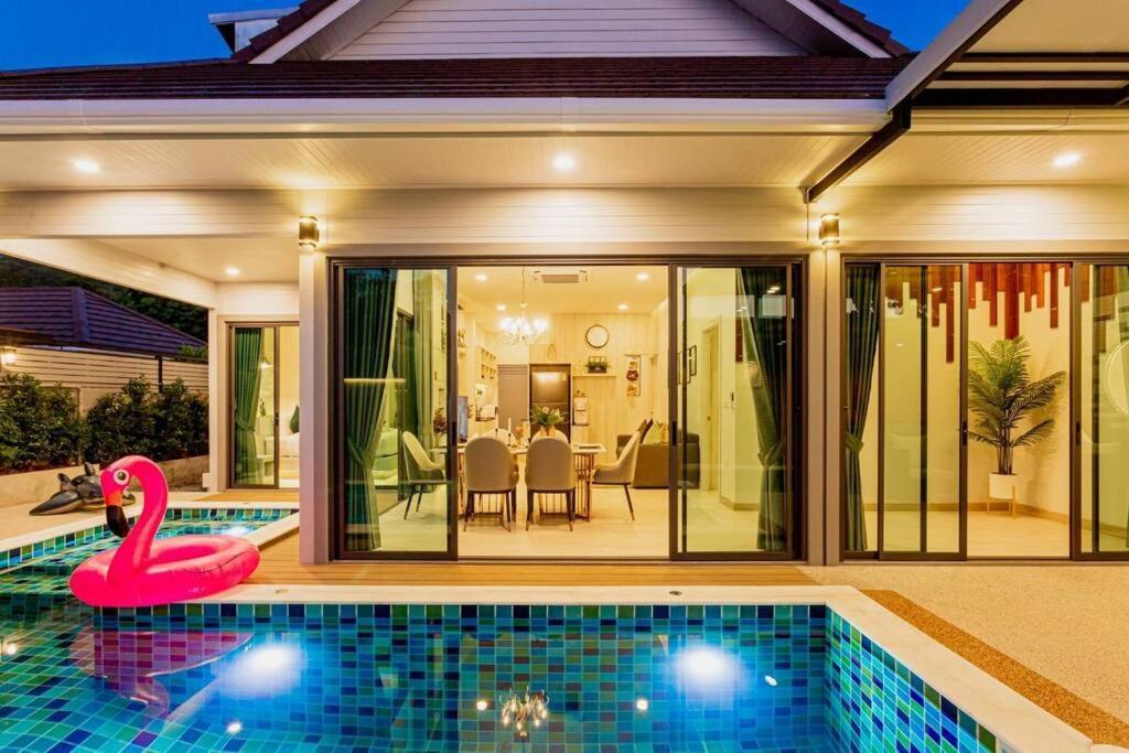 Pool Villa No 10 by Duangtham — 4-Star Luxury Hotel in Krabi, Thailand