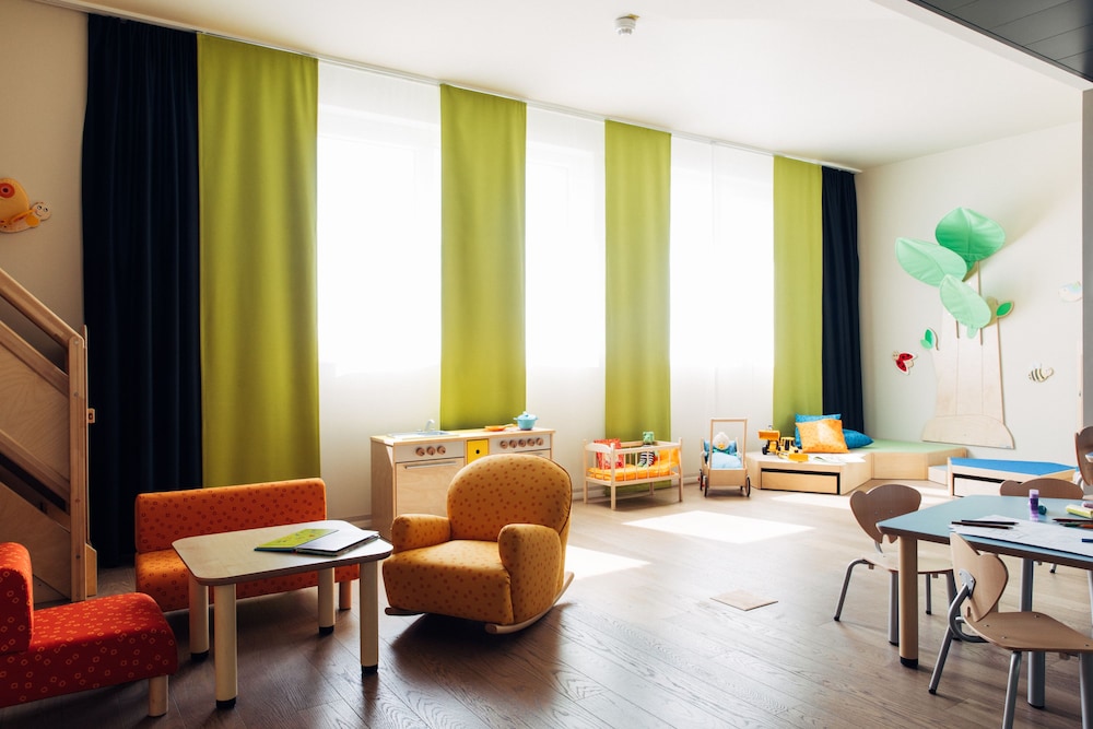 Childrens Play Area - Indoor