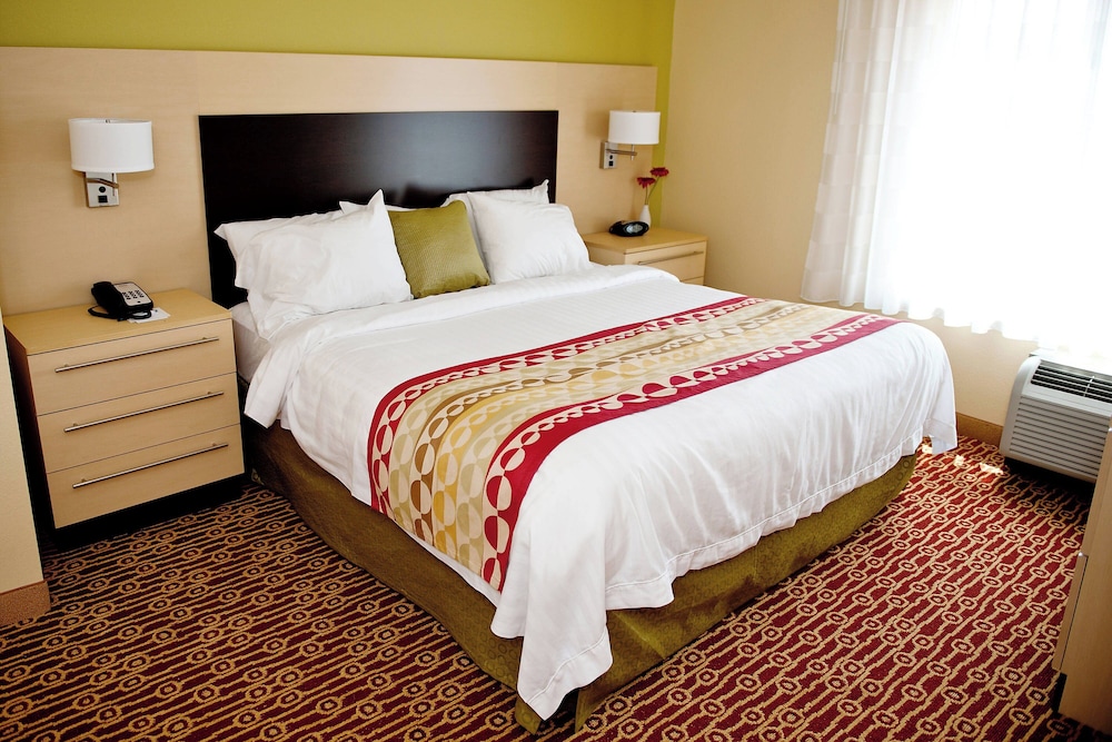 TownePlace Suites by Marriott Mooresville - photo 21