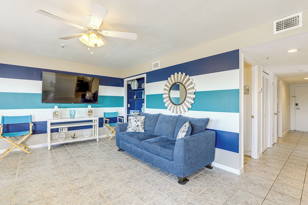 Lovely Resort Studio w Balcony & Ocean Views - photo 4