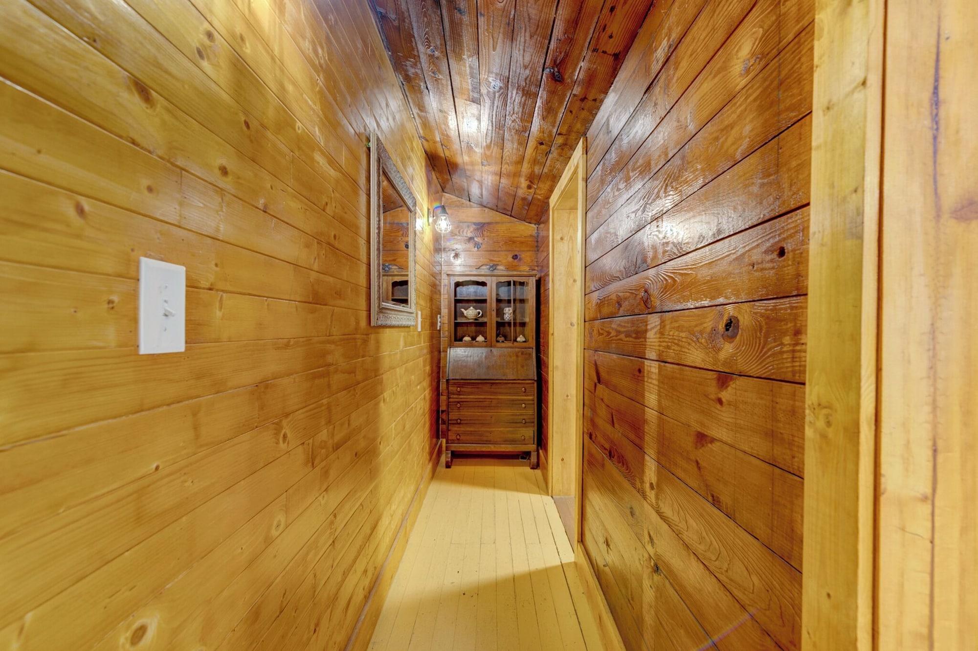 Riverside Inn and Cottages - photo 25
