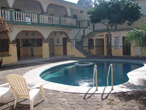 Hotel La Pingüi in Playa De Chachalacas, Mexico