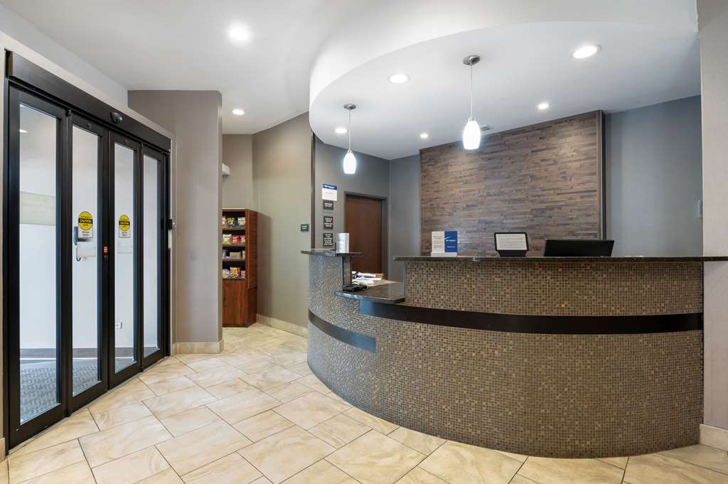 Best Western University Inn At Valparaiso - photo 10