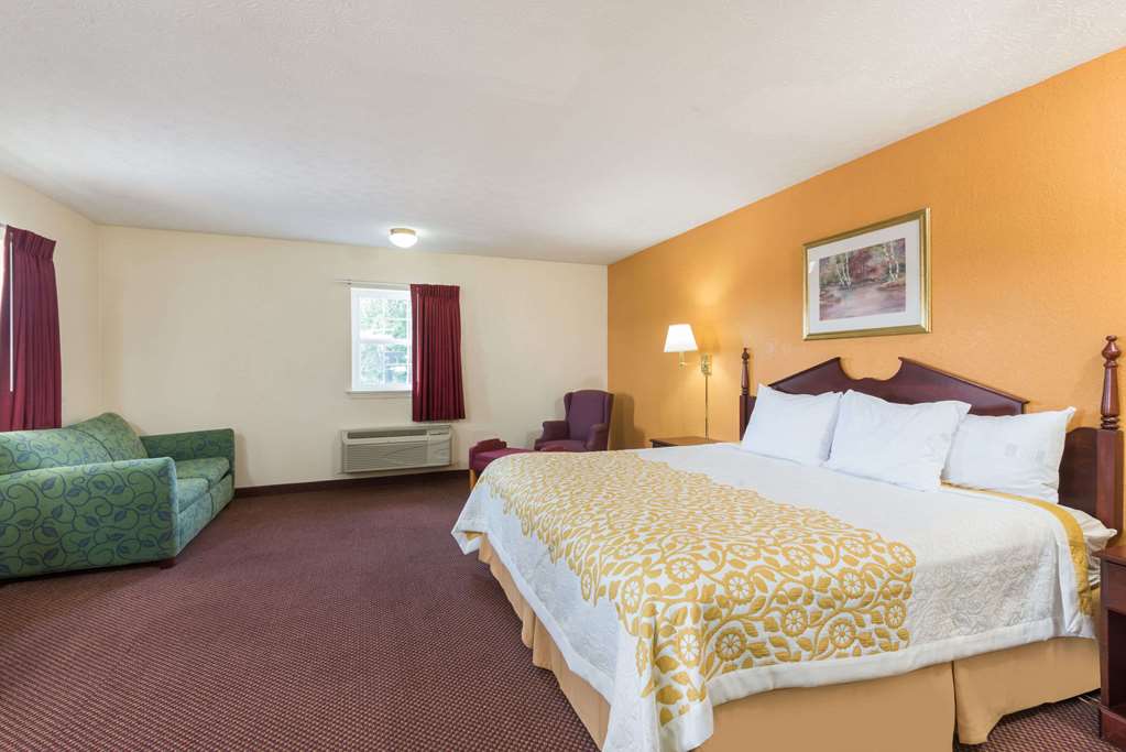 Days Inn by Wyndham Amherst - photo 6