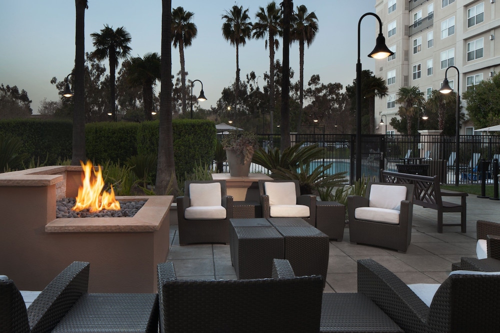Residence Inn by Marriott Newark Silicon Valley - photo 35