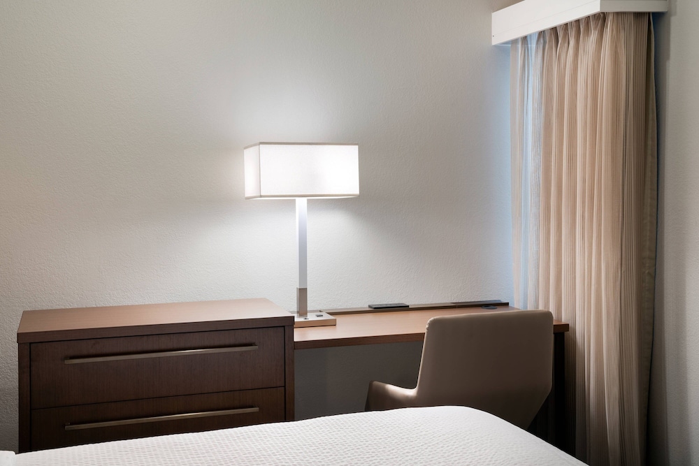 Residence Inn Las Vegas Convention Center by Marriott - photo 9