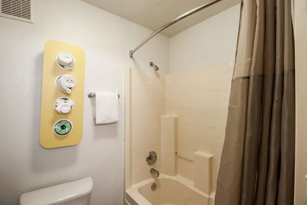 Motel 6 Seaside OR - photo 24