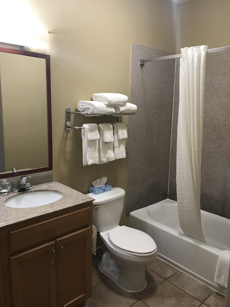 Candlewood Suites La Porte by IHG - photo 16