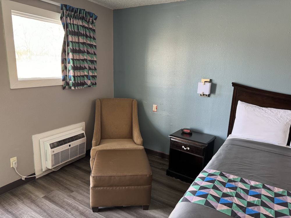 Kansas Inn Independence - photo 12