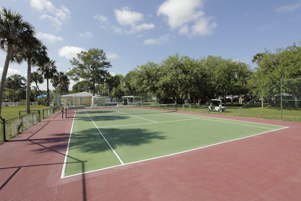 Crystal Isles RV Resort - photo 4