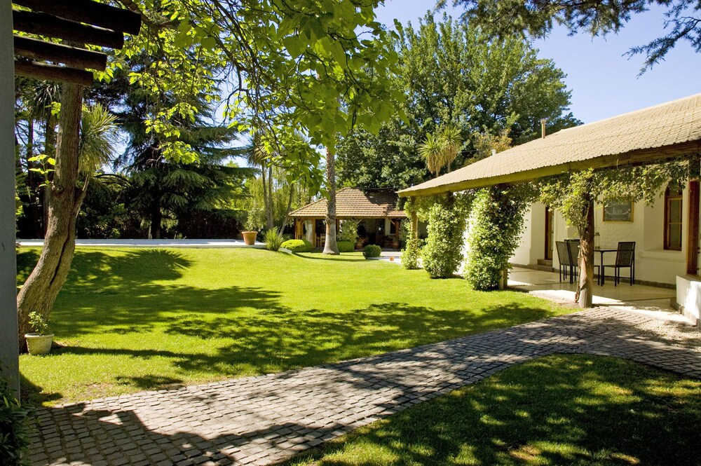 Casa de Coria — 4-Star Luxury Hotel in Lujan, Argentina