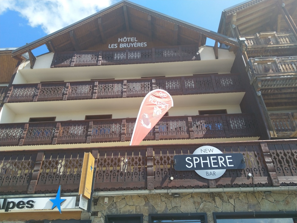 Hotel Les Bruyères L’Alpe d’Huez in Huez, France