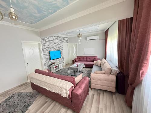 Gökçen Home — 4-Star Luxury Hotel in Pamukkale, Turkey