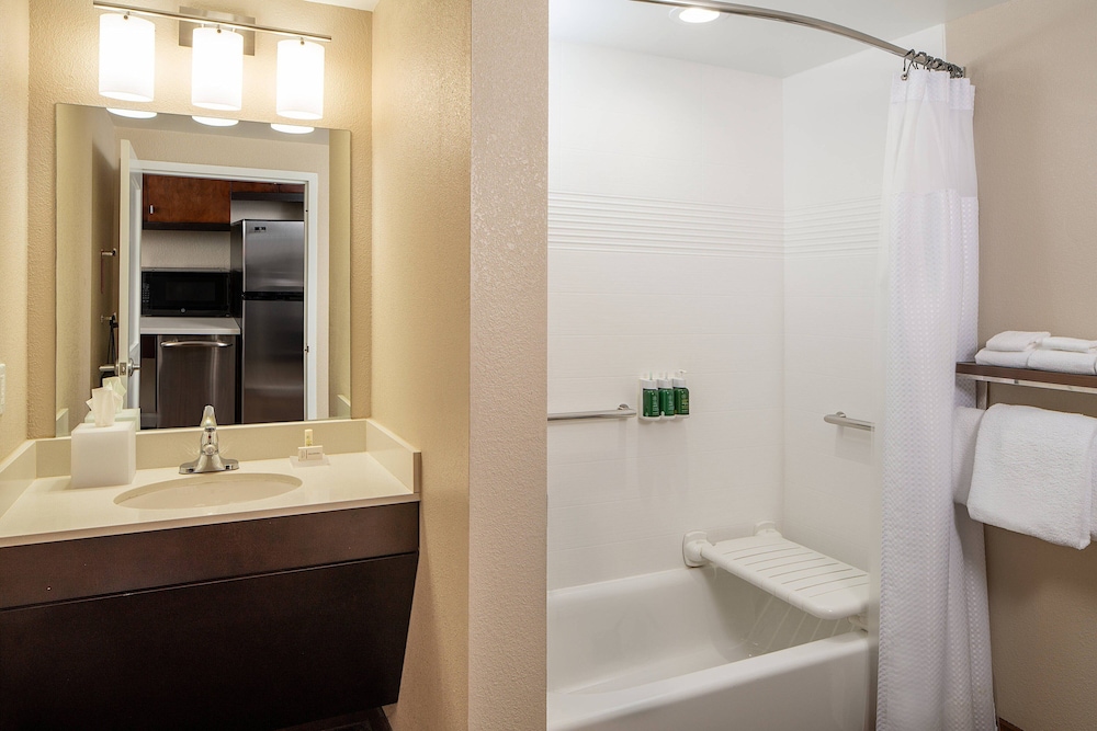 TownePlace Suites by Marriott Clarksville - photo 18