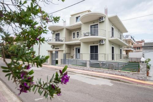 Vonitsa Luxury Apartments — 4-Star Luxury Hotel in Vonitsa, Greece