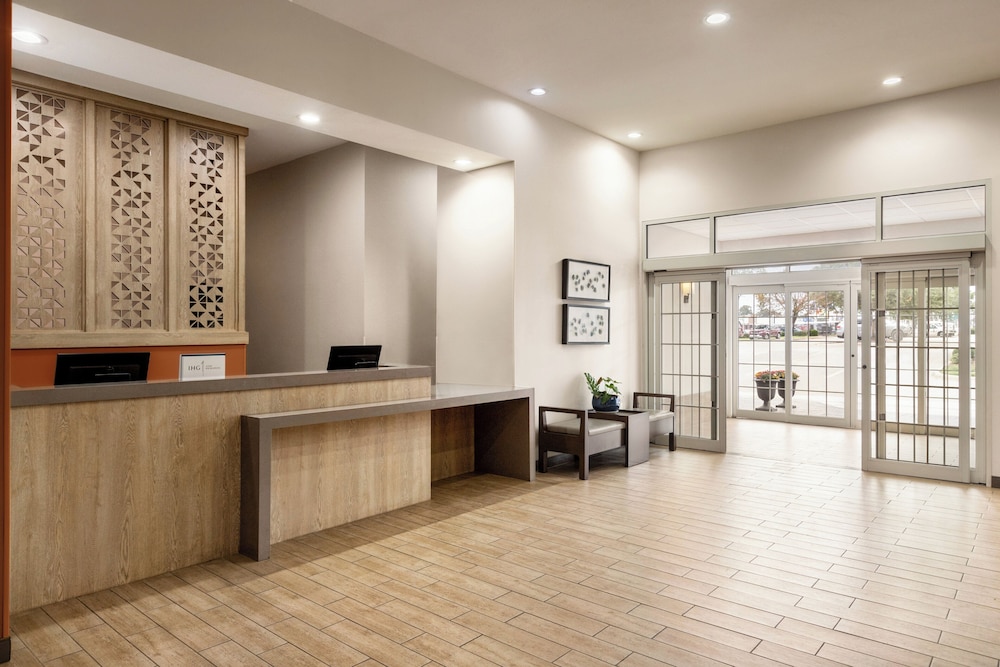 Candlewood Suites Mount Pleasant by IHG - photo 79