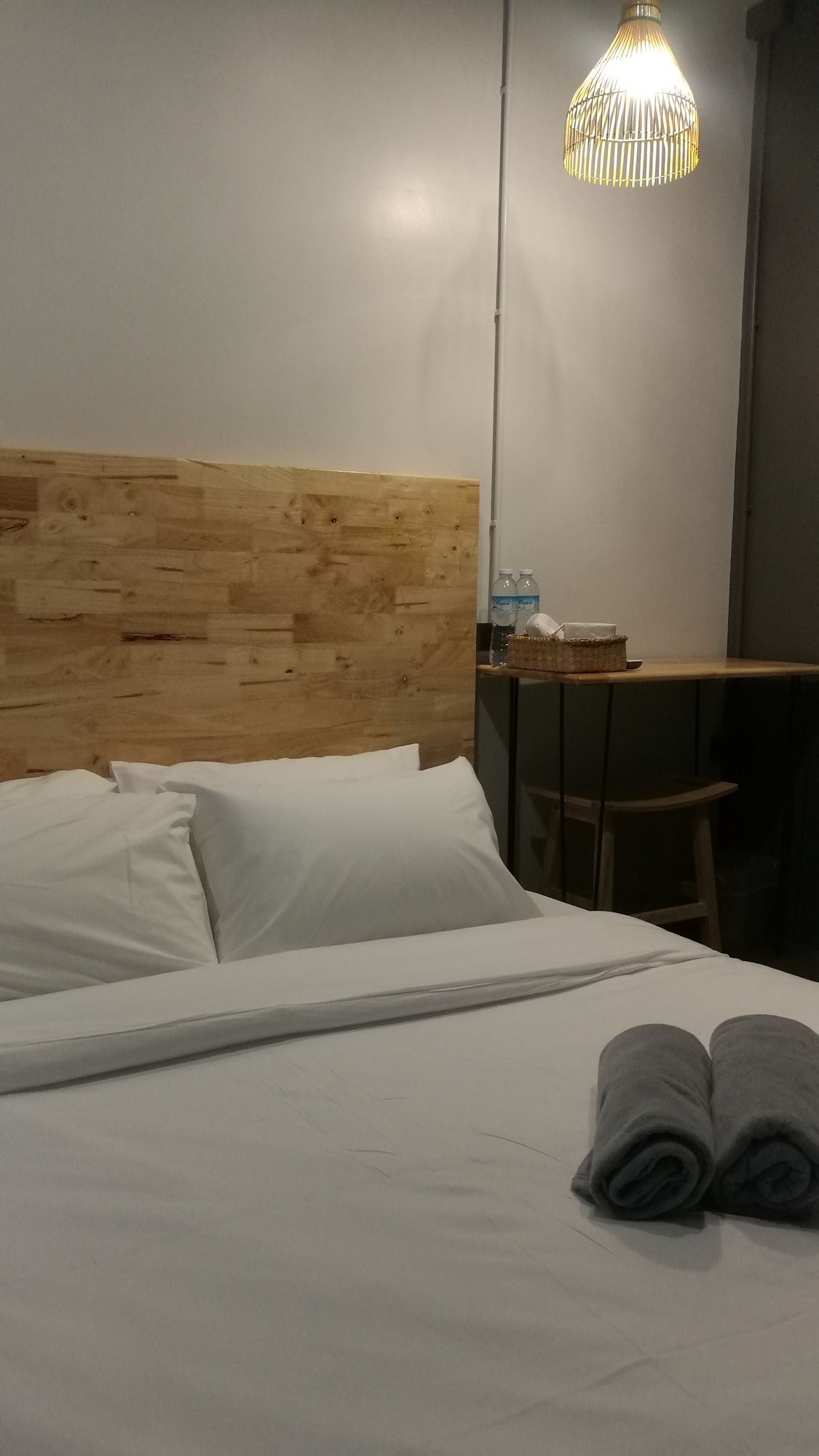 Ekanek Hostel Bangkok Adults Only
