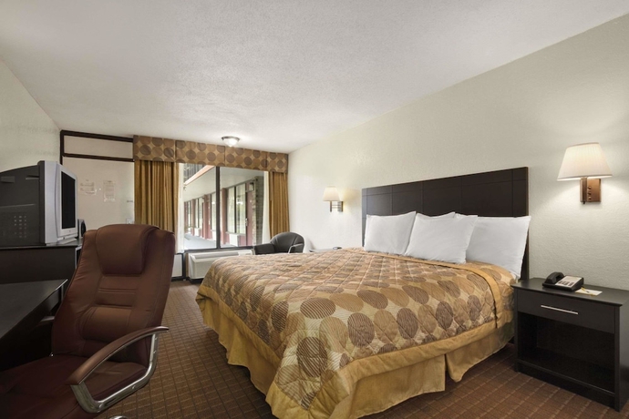 Days Inn by Wyndham Port Royal Near Parris Island - photo 6