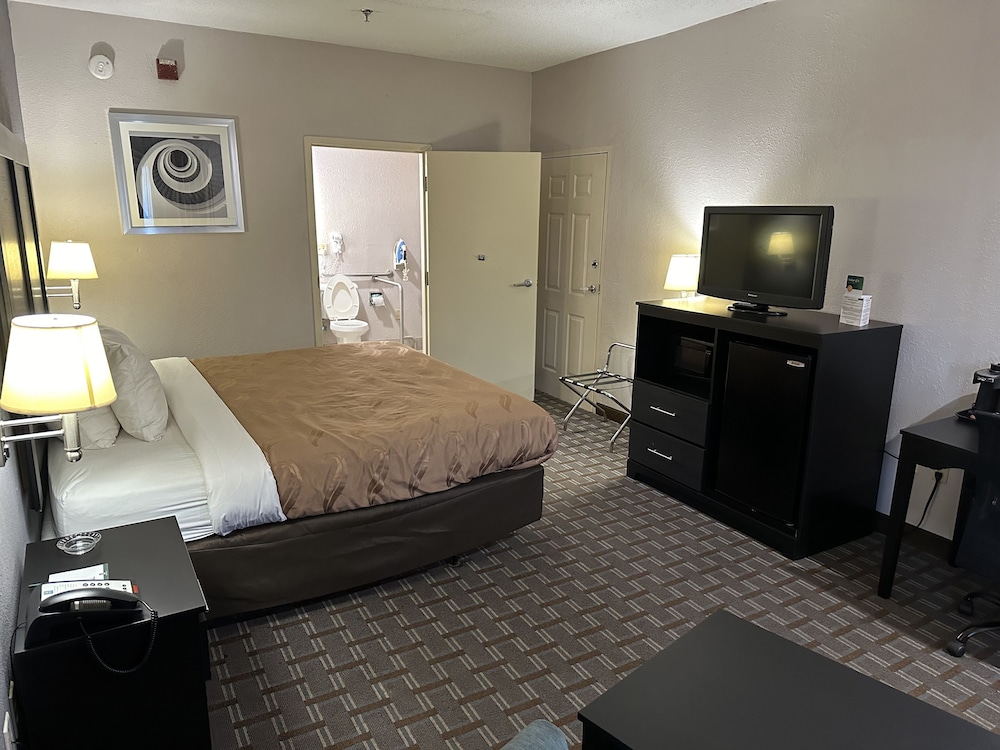 Quality Inn Ashland KY - photo 9