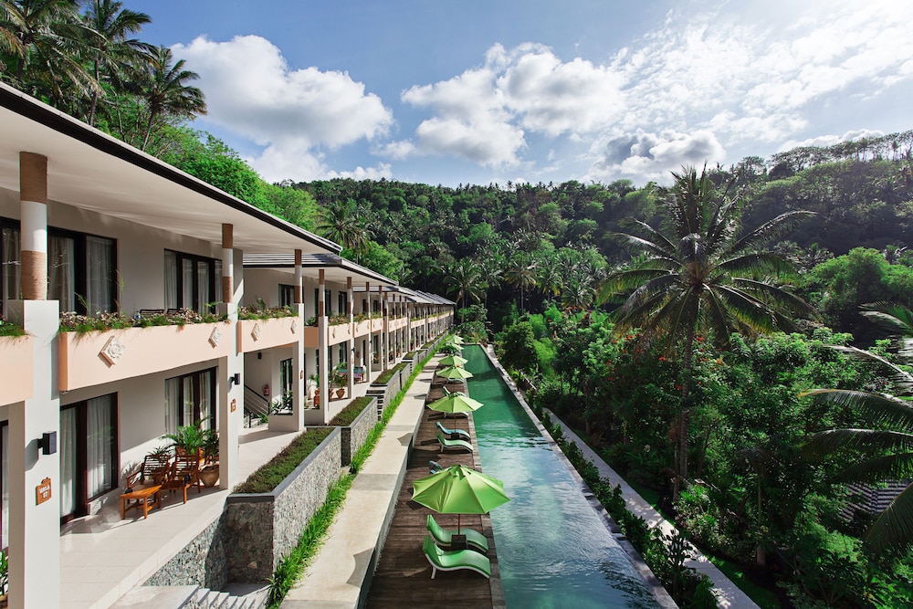 Kebun Villas & Resort — 4-Star Luxury Hotel in Senggigi, Indonesia