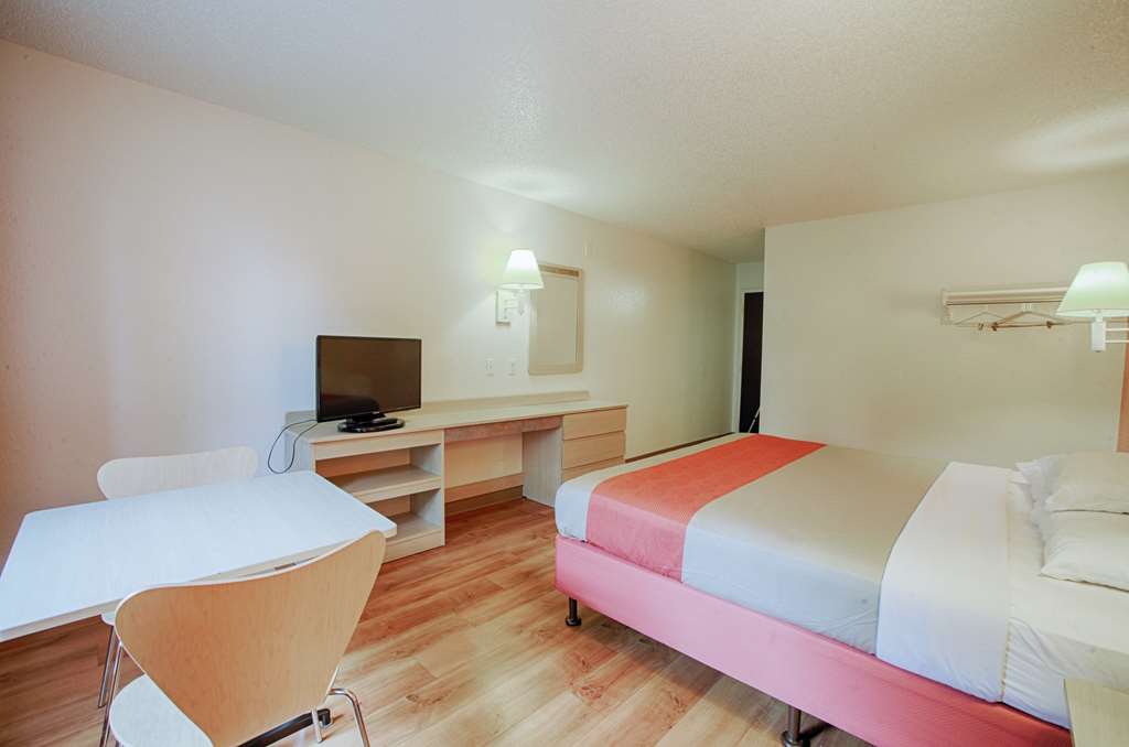 Motel 6 Albany NY - photo 8