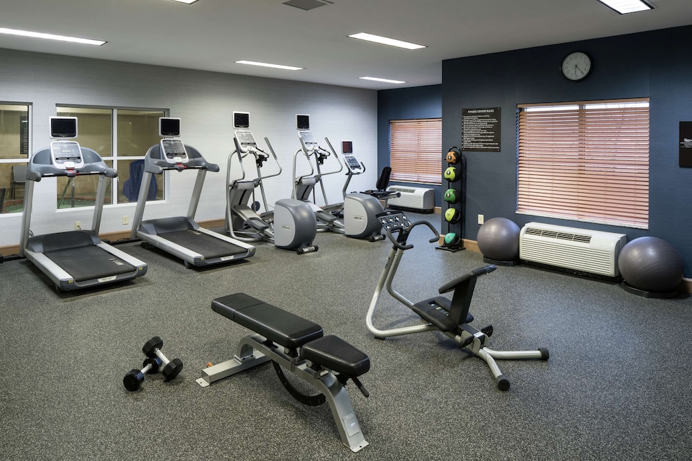 Homewood Suites by Hilton Cedar Rapids North - photo 25