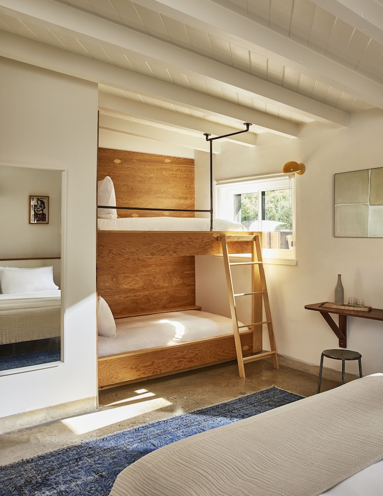 Hotel June Malibu - photo 21