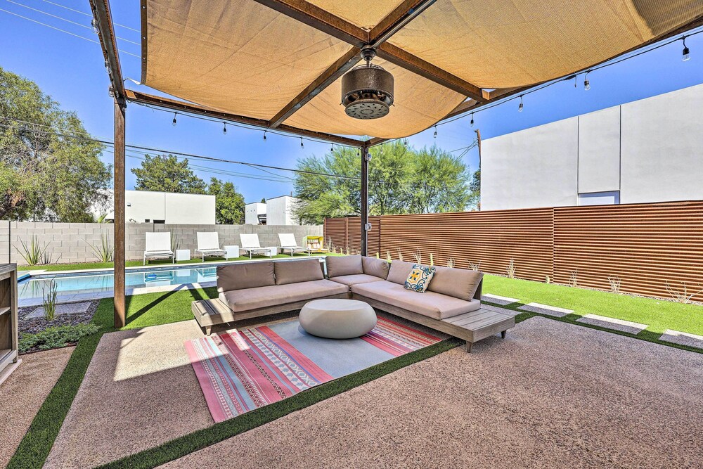Backyard Oasis with Pool Family Getaway in Phoenix — 4-Star Luxury Hotel in Phoenix, United States
