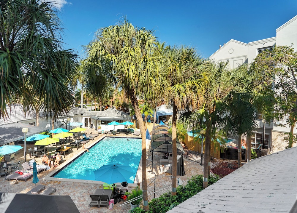 2520 Living - photo 24