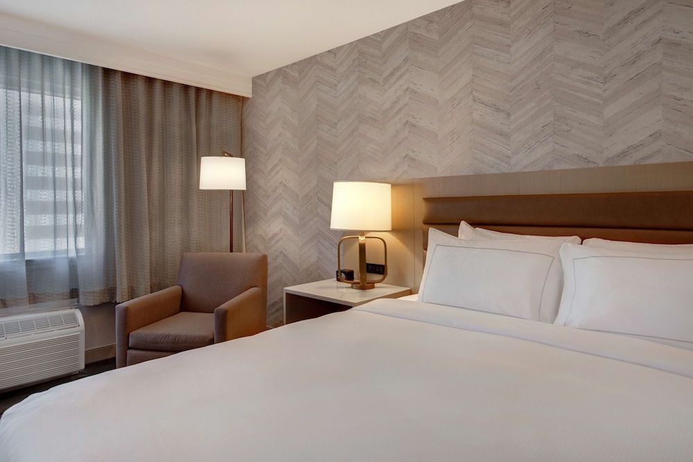 DoubleTree by Hilton LAX El Segundo - photo 16