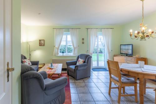 Strandläufer — 4-Star Luxury Hotel in None, Germany