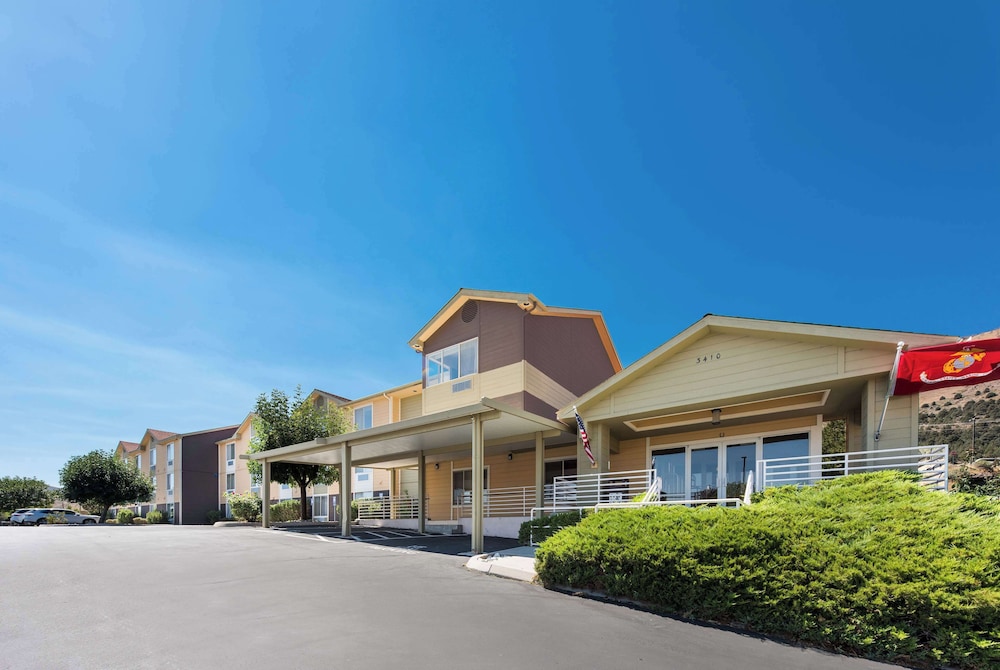 Best Western Topaz Lake Inn - featured photo