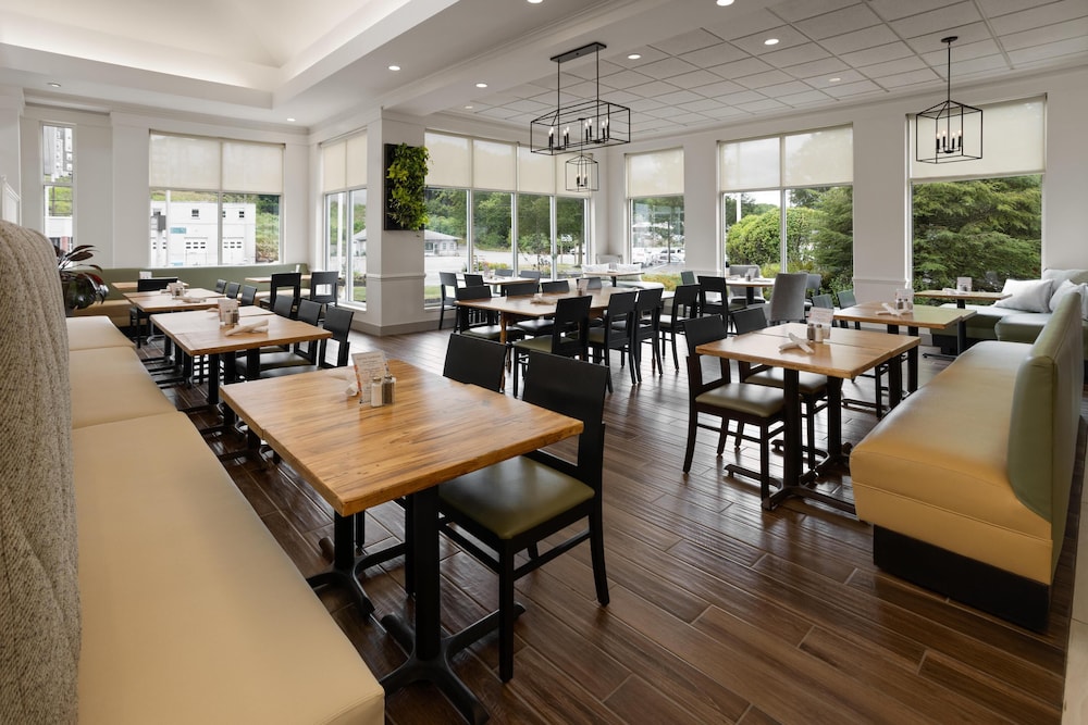 Hilton Garden Inn State College - photo 40
