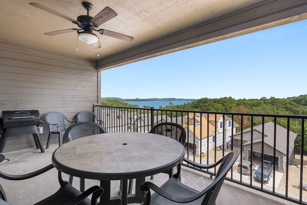 Table Rock Resorts at Indian Point - photo 803