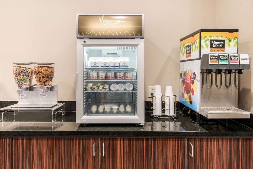 Sleep Inn & Suites Moab near Arches National Park - photo 23