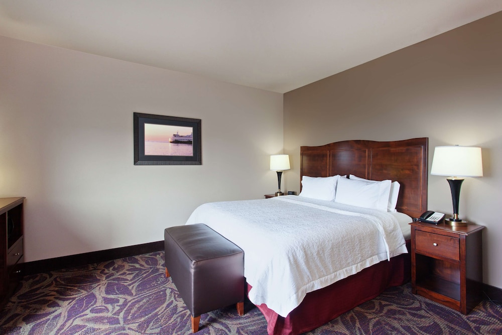 Hampton Inn Seattle Everett - photo 4