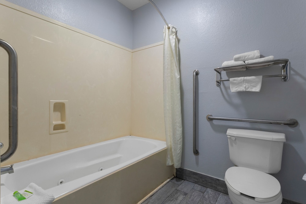 Magnolia Inn Of Biloxi Ocean Springs Pascagoula & Gautier - photo 20