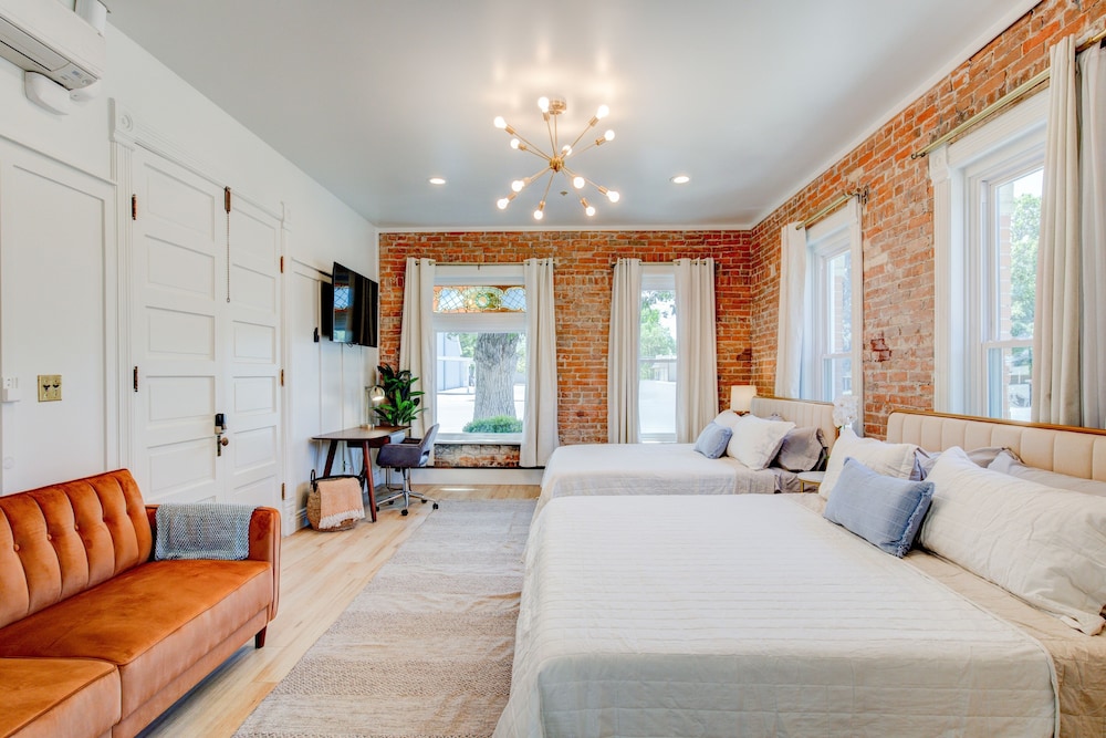 Art City Inn - photo 17