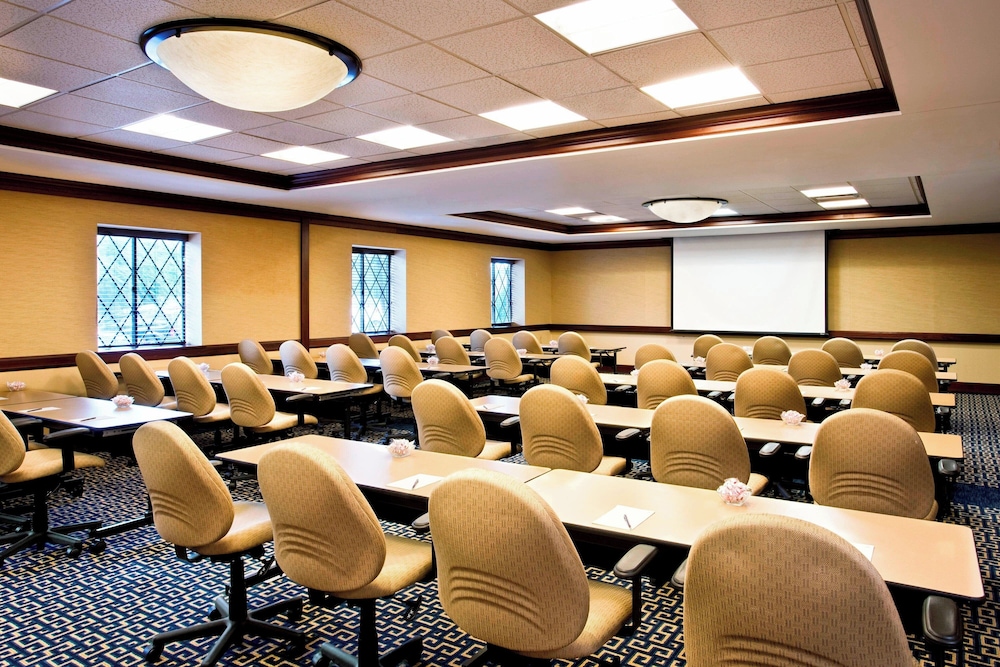 Renaissance Framingham Hotel & Conference Center - photo 45